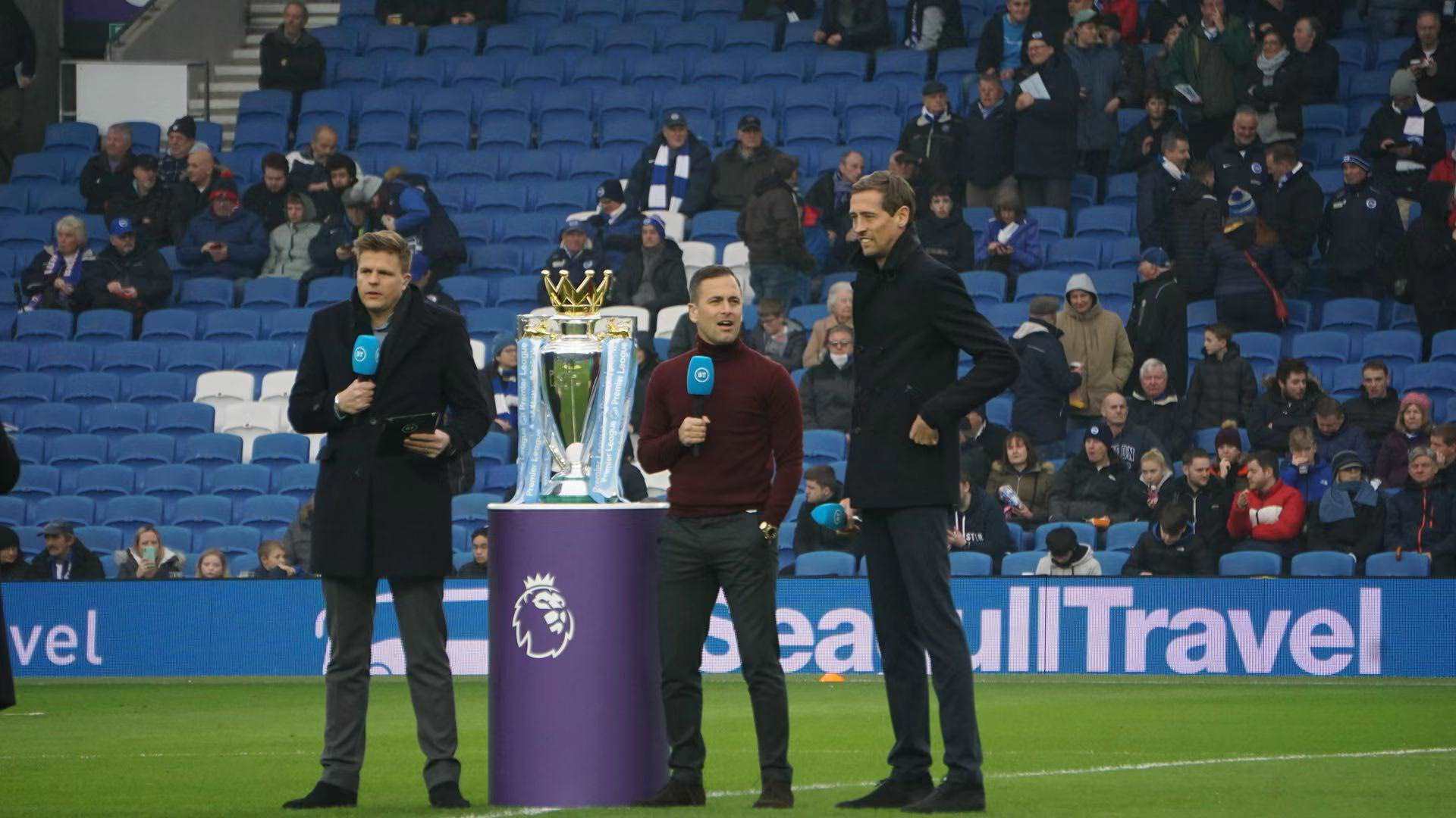 仅显示出伯 仅显示出伯